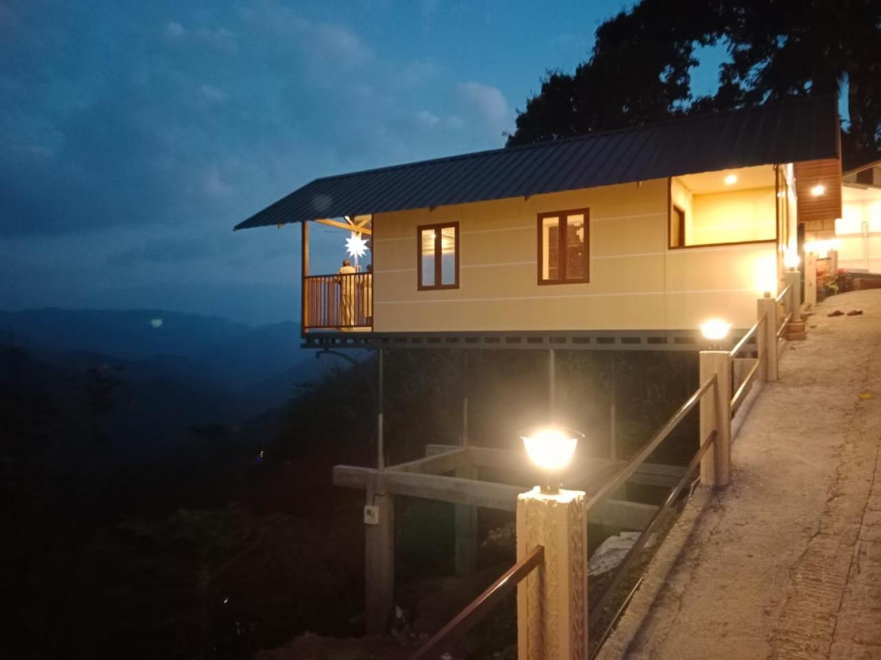 Cloudscape Homestay Pīrmed エクステリア 写真