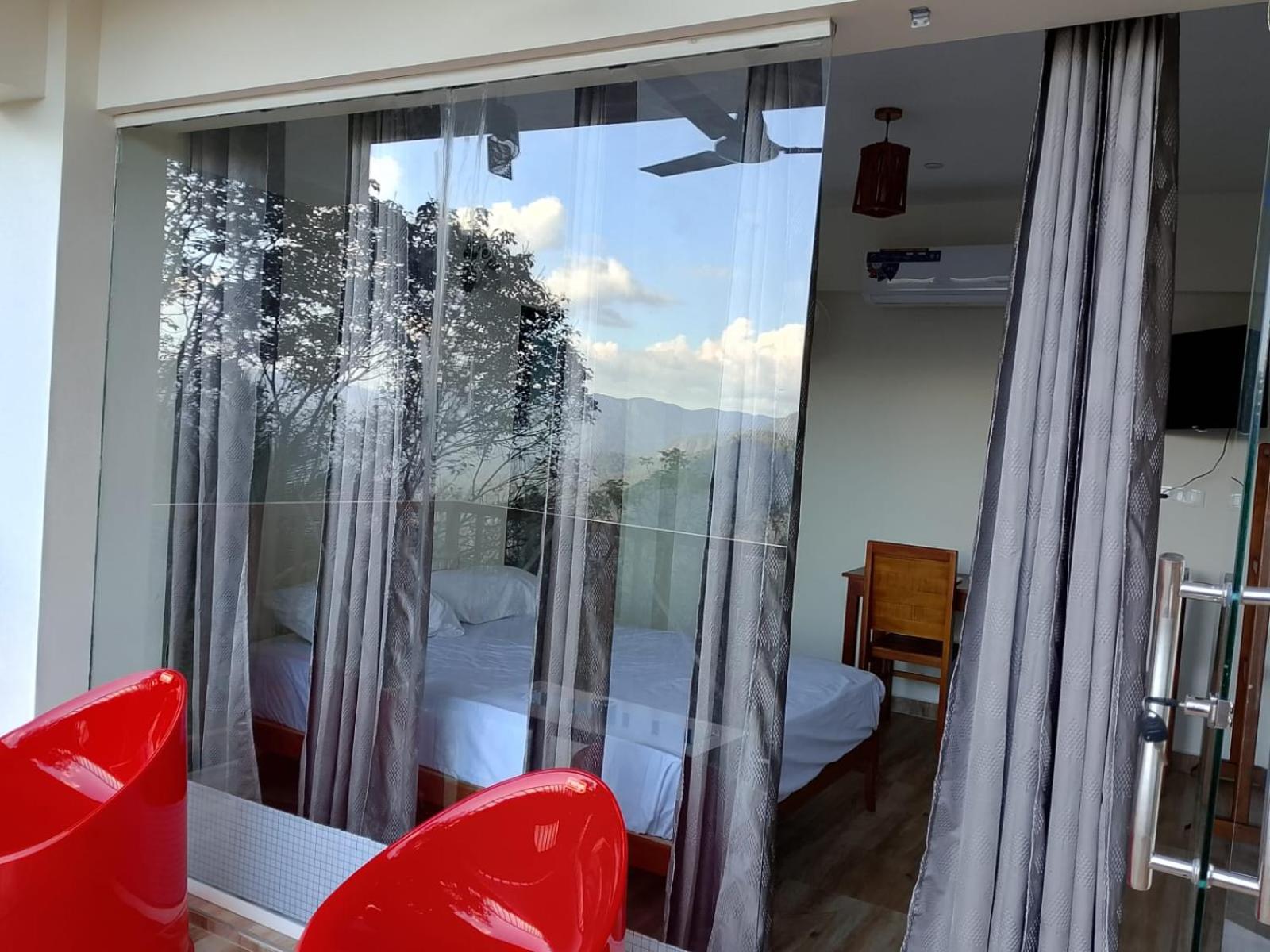 Cloudscape Homestay Pīrmed エクステリア 写真