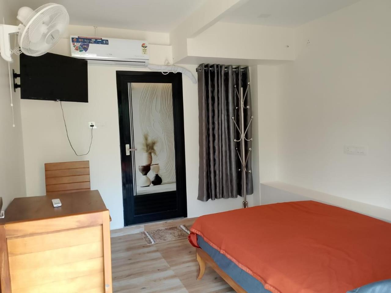 Cloudscape Homestay Pīrmed エクステリア 写真